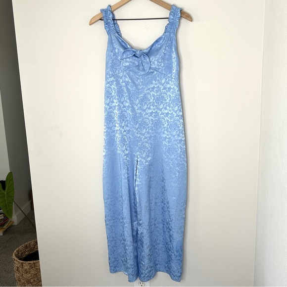 Show Me Your Mumu Jumpsuit Light Blue Floral Sz M NWT Wide Leg USA MADE feminine - Picture 2 of 7